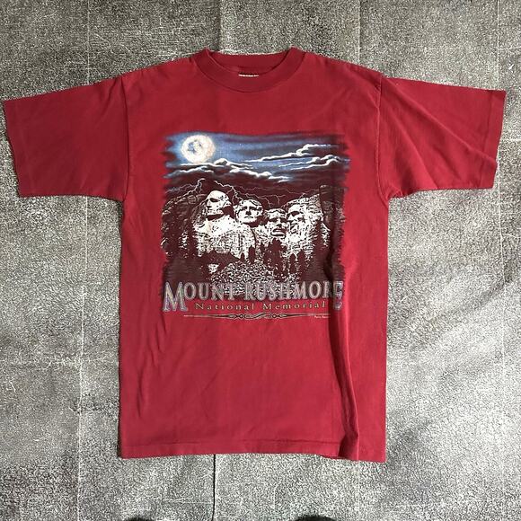 Men's Vintage 90's Prairie Mountain Mount Rushmore Memorial Red T Shirt Tee Sz M - Picture 1 of 4
